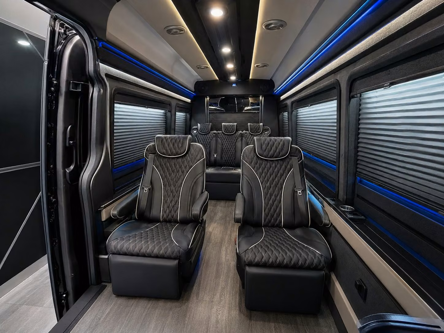 corporate airport shuttles for north miami business travelers