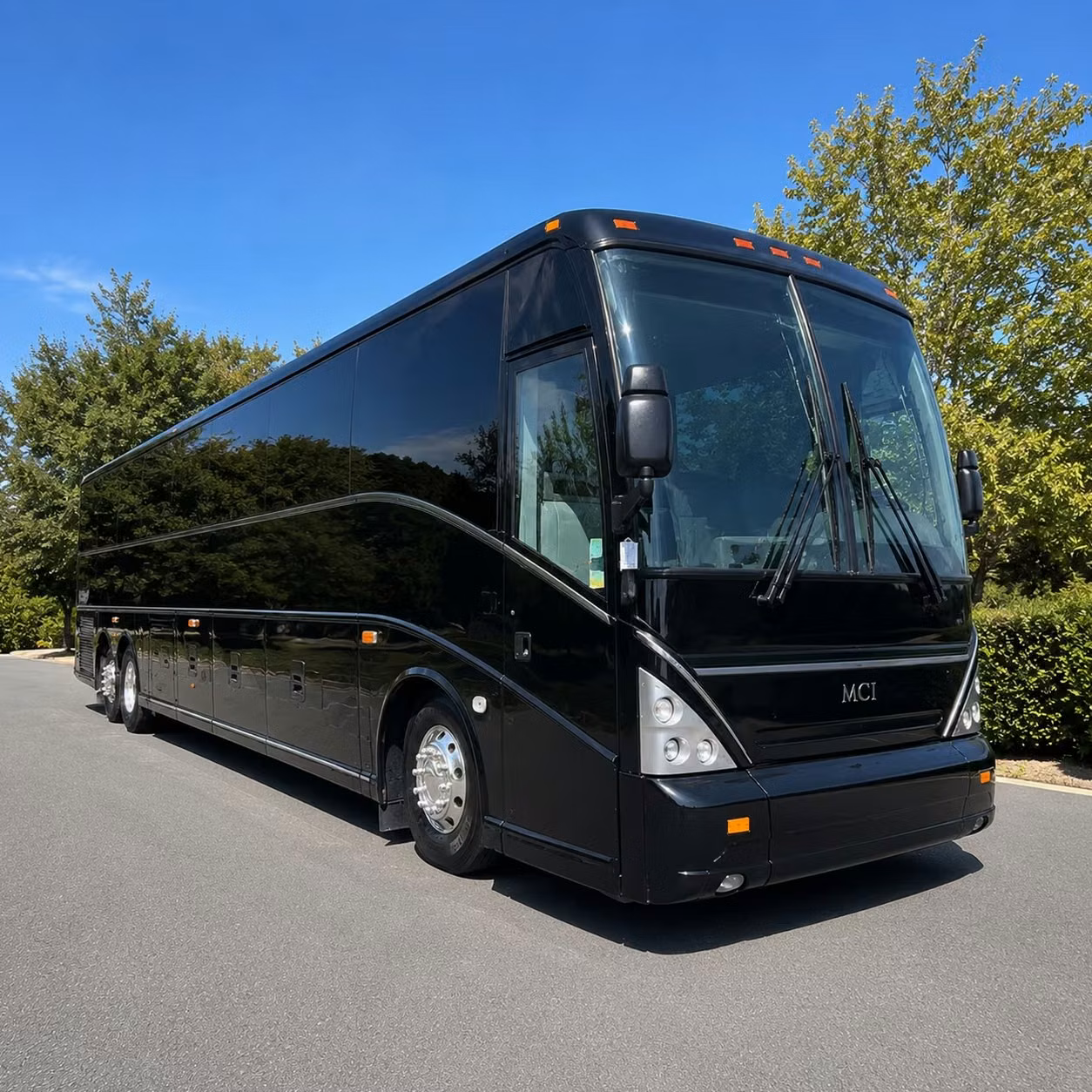 corporate airport transfers and executive shuttle service in north miami